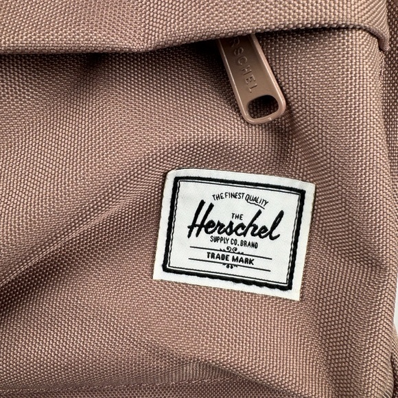 Herschel Supply Company mini ash rose backpack never used - Picture 2 of 8